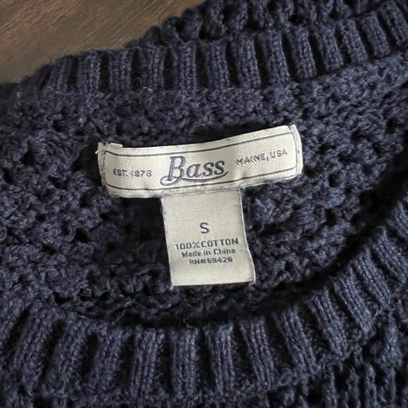 Bass Navy Blue Crochet Knit Sleeveless Sweater - Picture 4 of 4